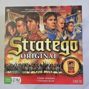 Stratego Original Classic Game of Battlefield Strategy Patch 2014 COMPLETE Clean